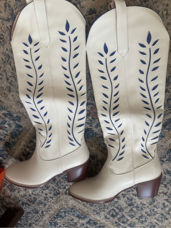 Shoes - Women's white Western Knee-High Boots with blue  Inlay